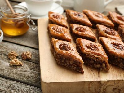 Pakhlava (Azerbaijani)
