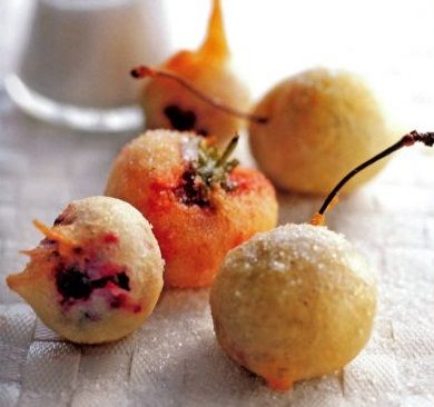 Red Berry Beignets