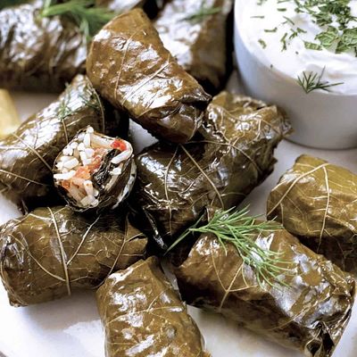 Dolmadakia (Greek Stuffed Vine Leaves)