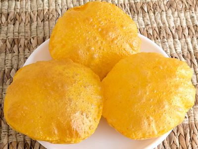Puris