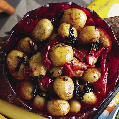Potatoes with Red Chillies