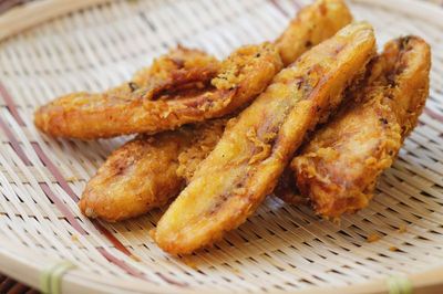 Pisang Goreng (Indonesian Banana Fritters)