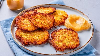 Kartoffelpuffer with Tahini