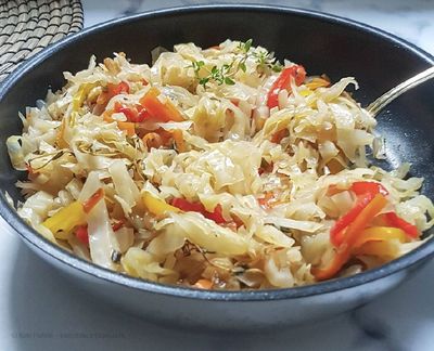 Steamed Cabbage with Carrot, Thyme and Scotch Bonnet