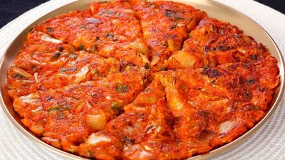 Kimchijeon (Kimchi Pancake)