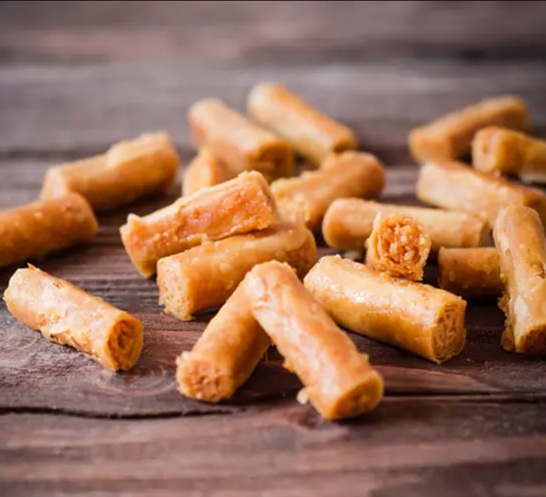 Cigares au Miel (Honey Almond Cigars)