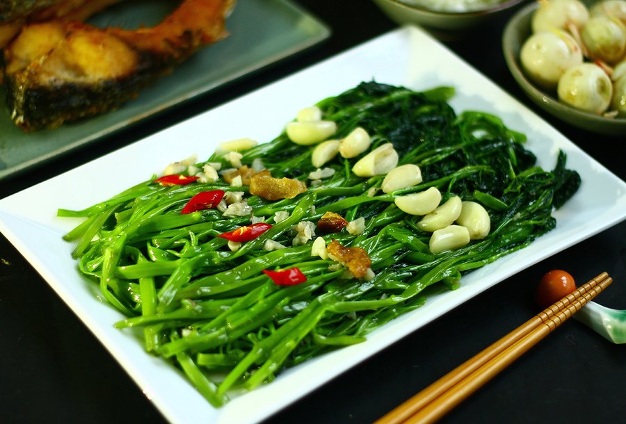 Rau Muống Xào Tỏi
