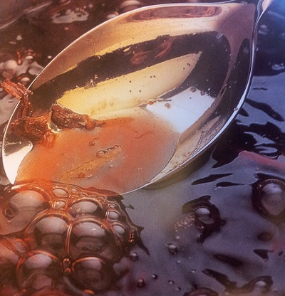 Sweet Spiced Red Wine Sauce