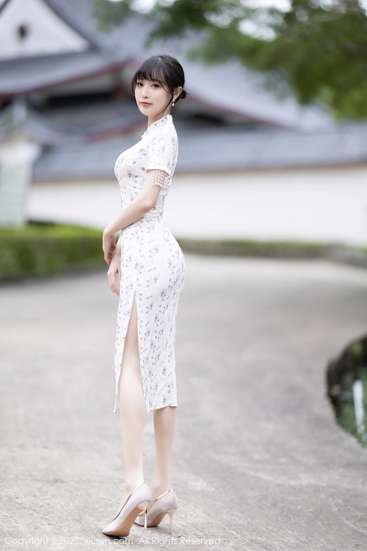 XiuRen No.6346 林星阑海南旅拍:短款旗袍藏甜媚,85张写真锁死24岁鲜活美 - 1