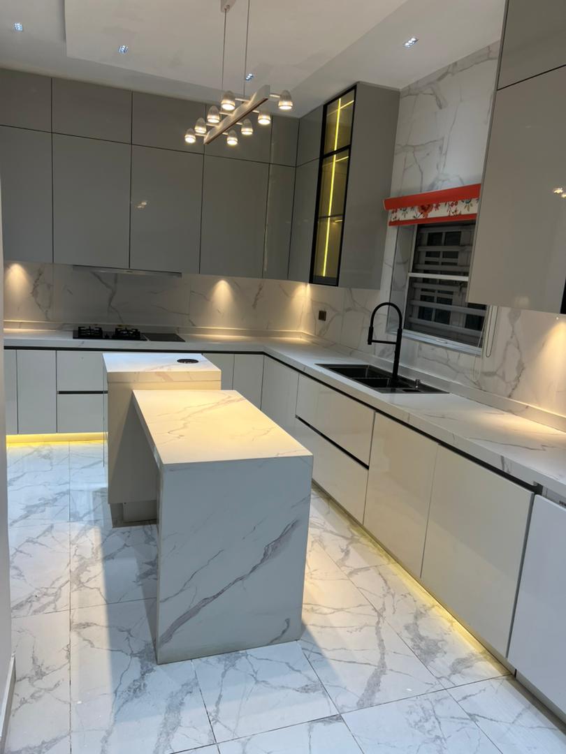 Island Kitchen