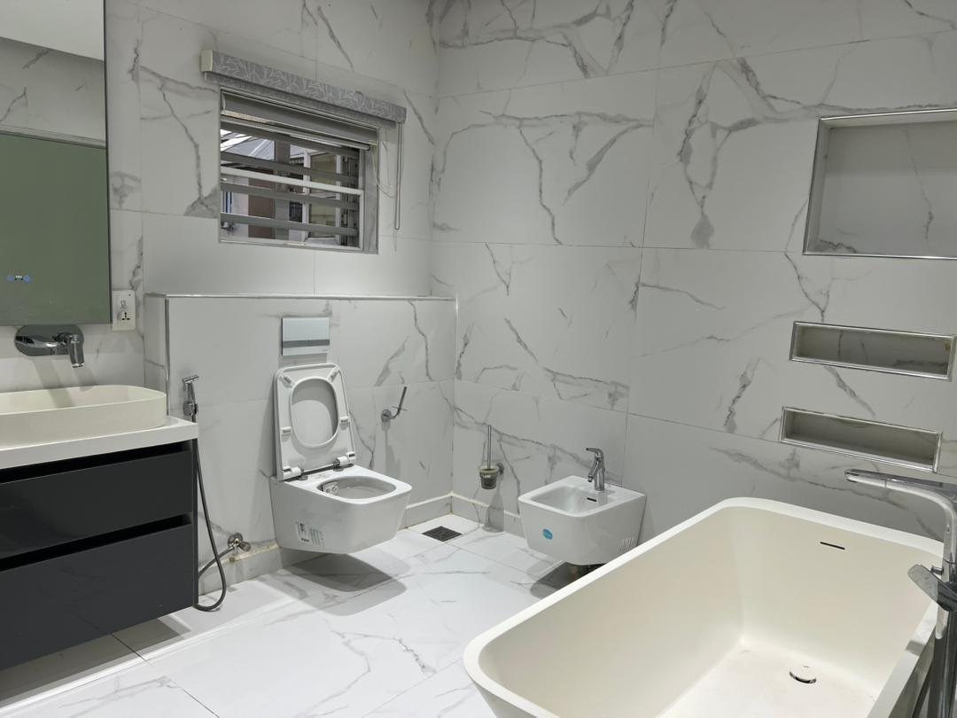 Master Suite Bathroom