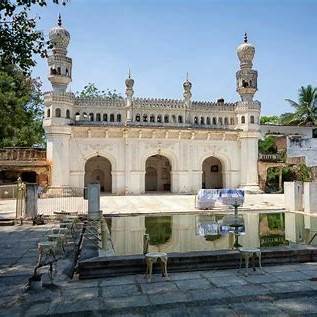 Paigah Tombs