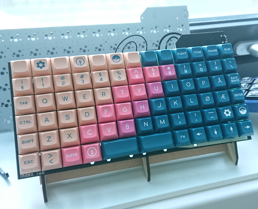 Rev5 with switches and keycaps - DSA Vilebloom