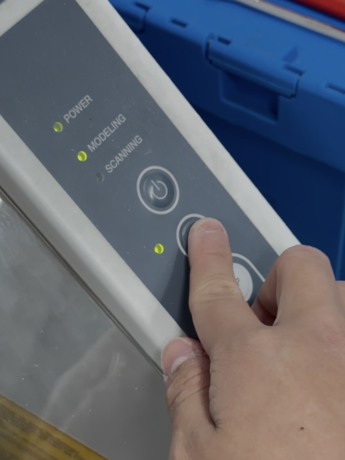 Roland MDX-40 — View and machine ready