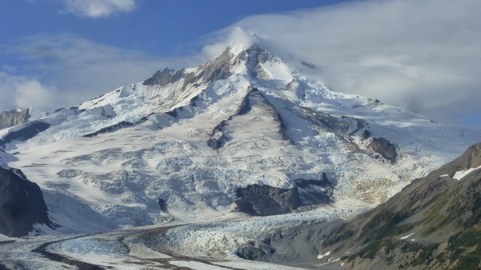 Iliamna volcano