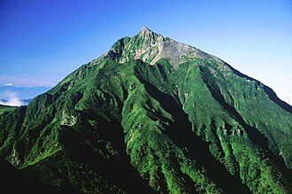 Nipesotsu-Maruyama volcano