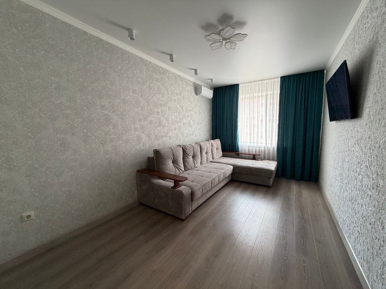 Квартира 1 комн., 36 м², этаж 15 — Ростов-на-Дону — фото 3