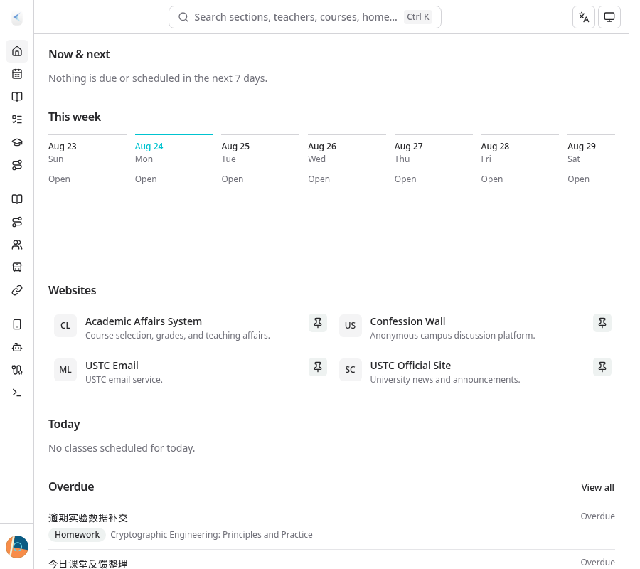 900 px workspace with a locked icon-only sidebar