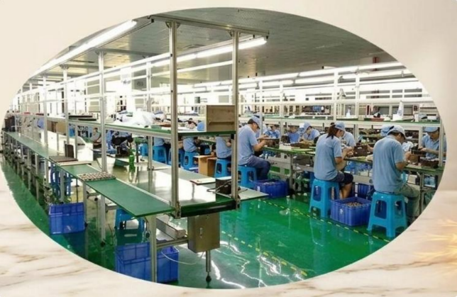 Professional electronics workshop for wax warmer and aroma diffuser production