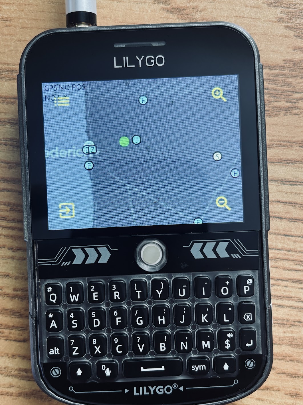 T-Deck Plus XNODE tactical map showing synced XTOC and XCOM markers on the larger screen