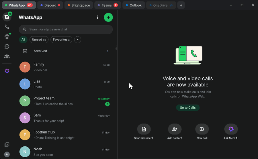 Switching between WhatsApp, Discord, Teams, Outlook and OneDrive in Tabchat