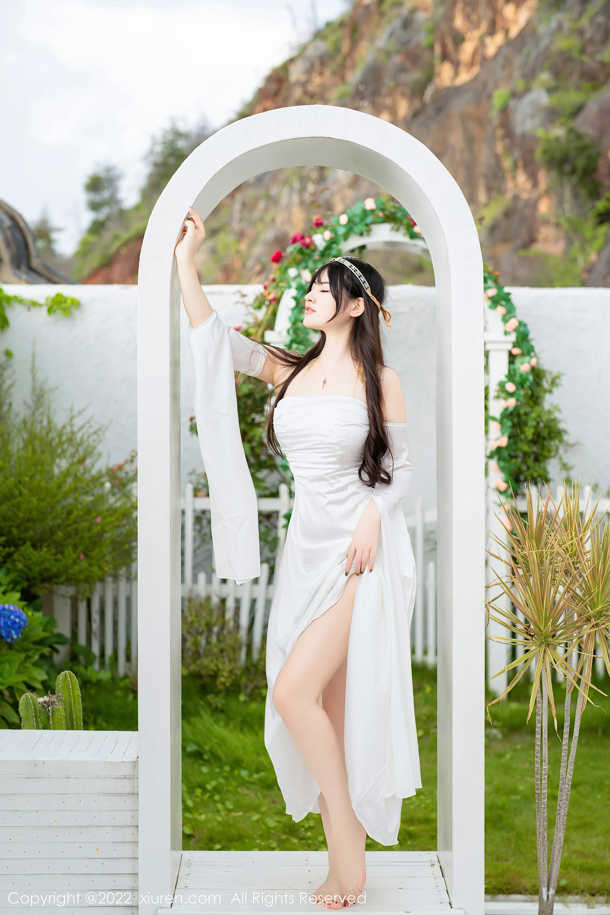 XiuRen No.5288 诗诗kiki大理旅拍：原来女生的美，真的值得被好好定格！ - 3