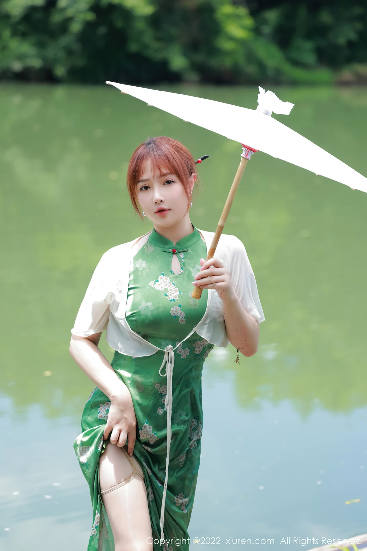 XiuRen No.5276 养乐多DoDo江边旗袍写真：看完想带自家那位拍一套！ - 6