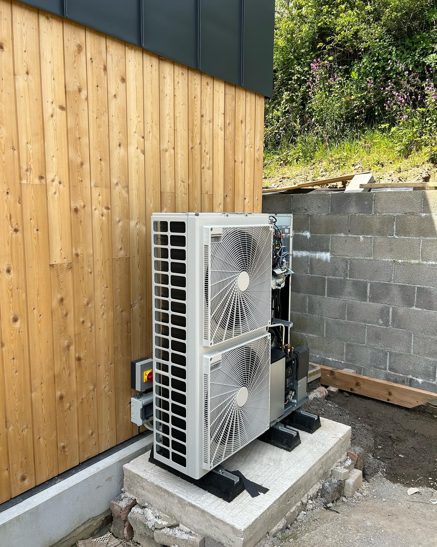 Air Source Heat Pump Installation