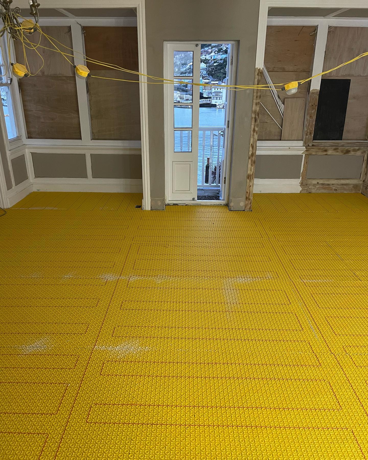 Under Floor Heating Installation