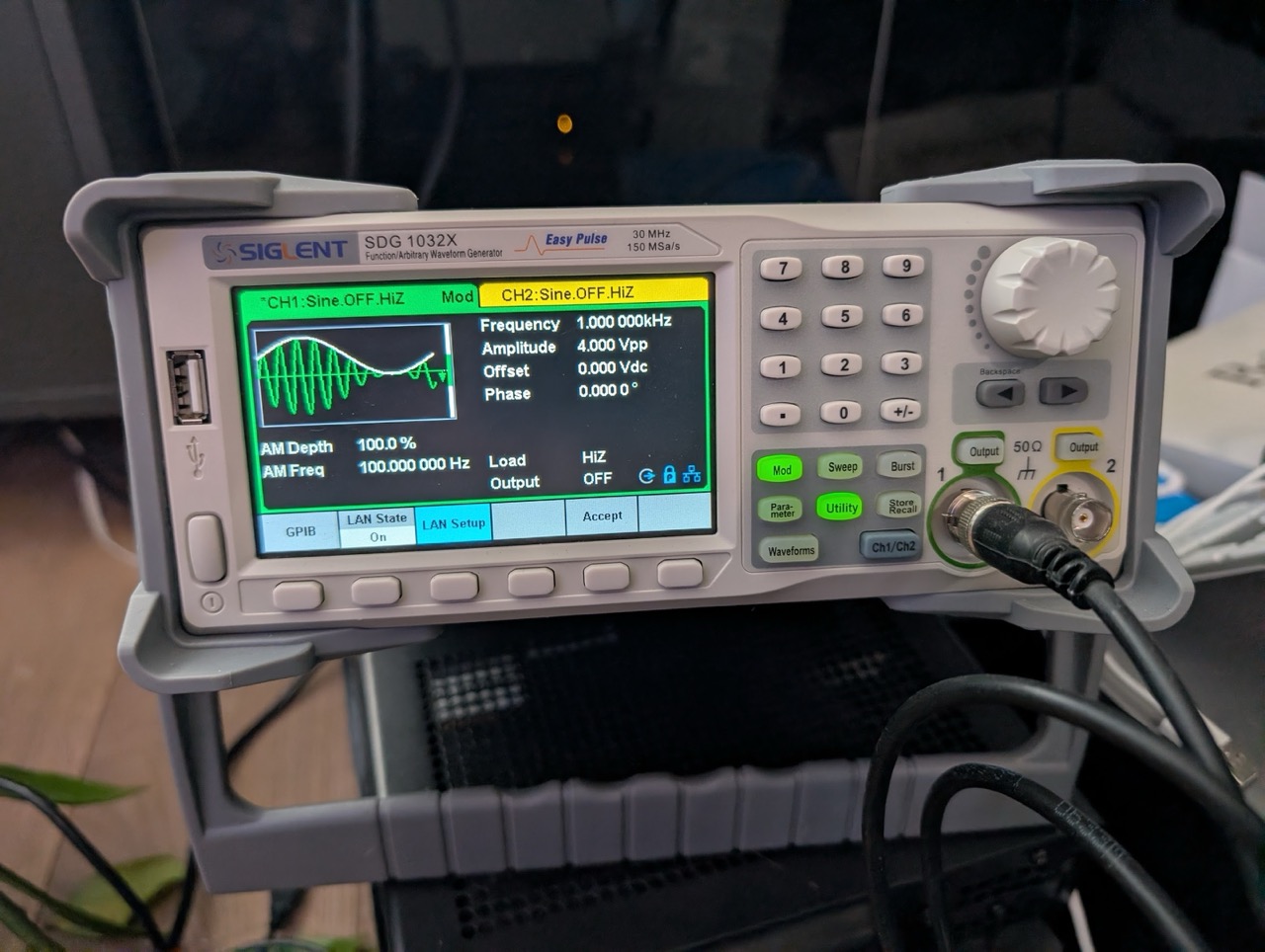 Oscilloscope screenshot captured via MCP