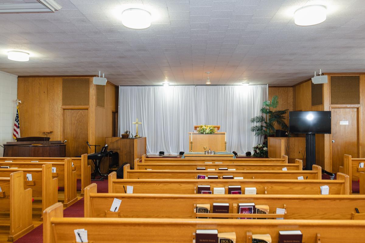 Current sanctuary interior