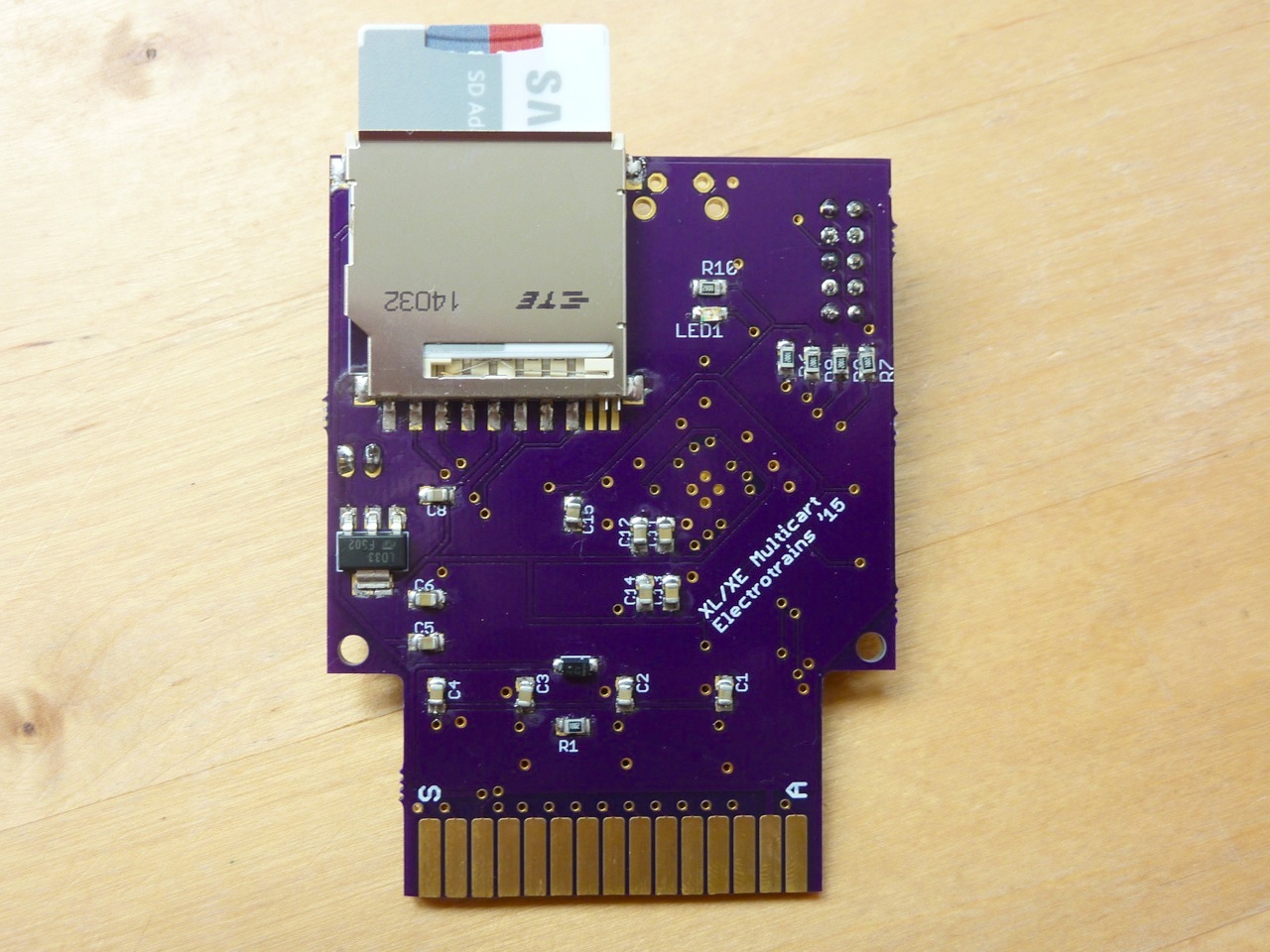 Top/Front of PCB when inserted in Atari