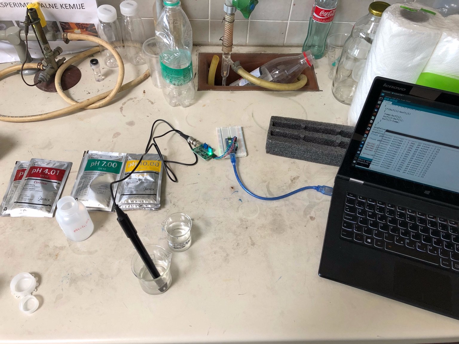 Calibrating pH Meter