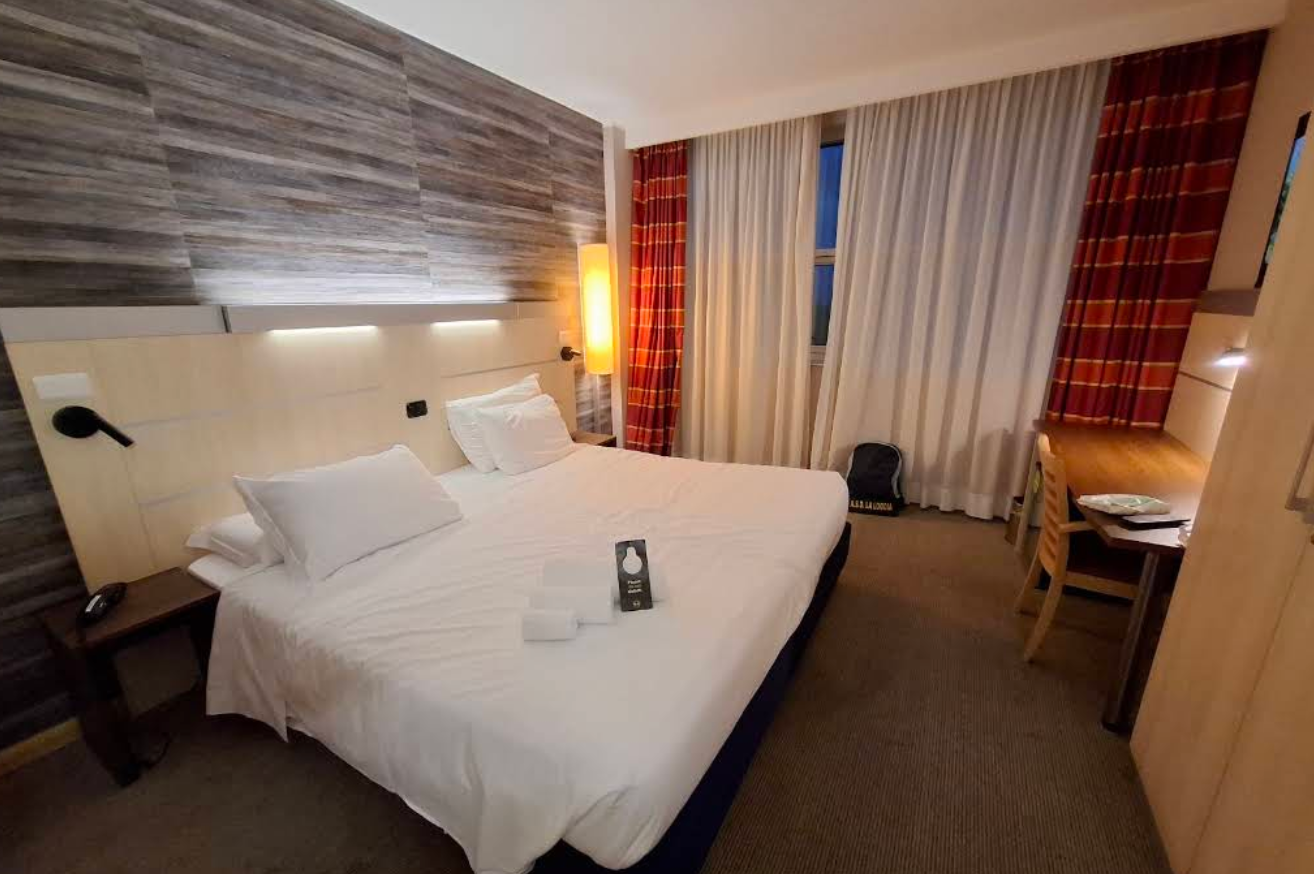 Hotel 1