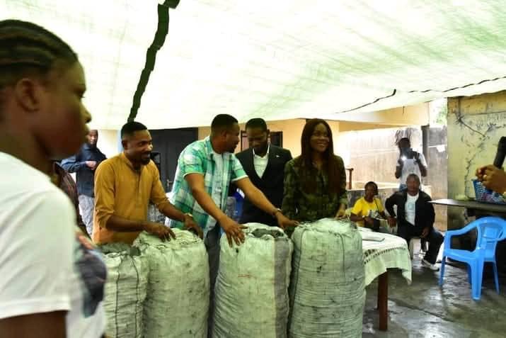 Distribution quartiers