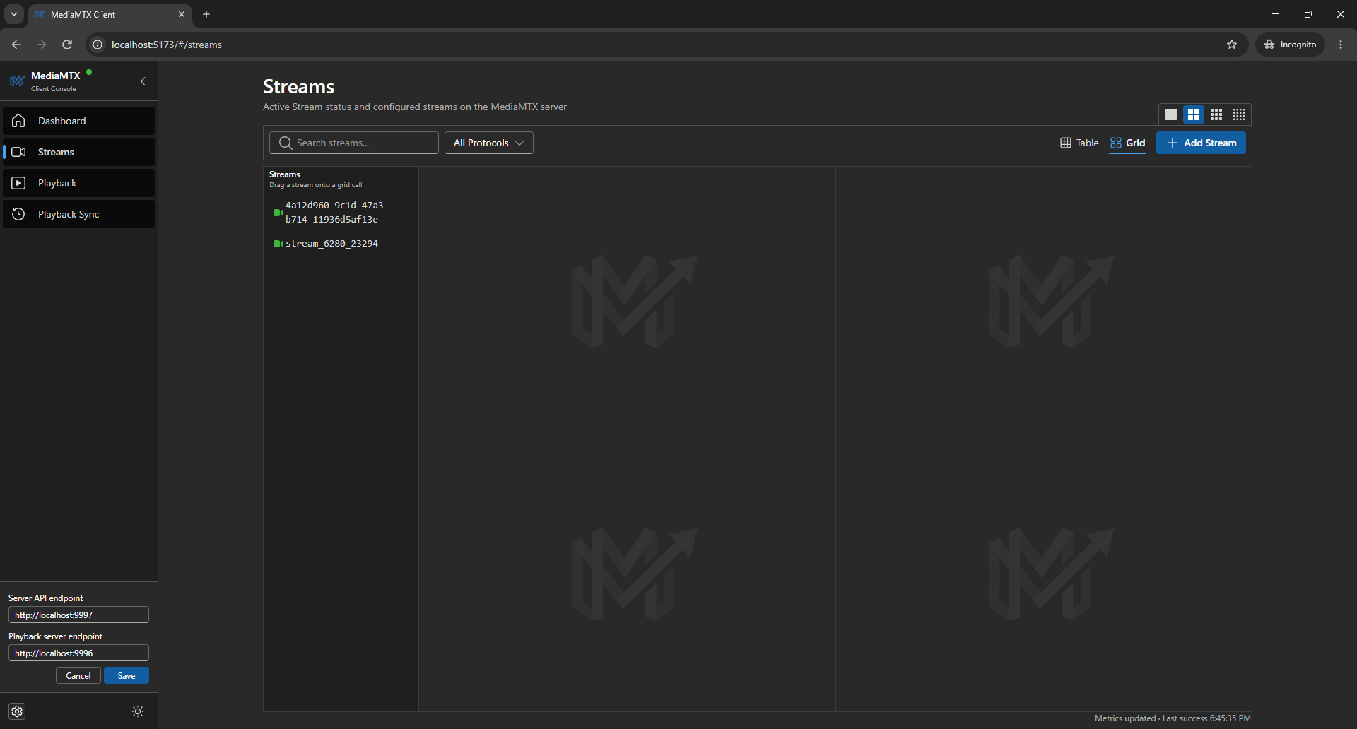 Multi-player grid view with stream tree, layout controls, and stream assignment
