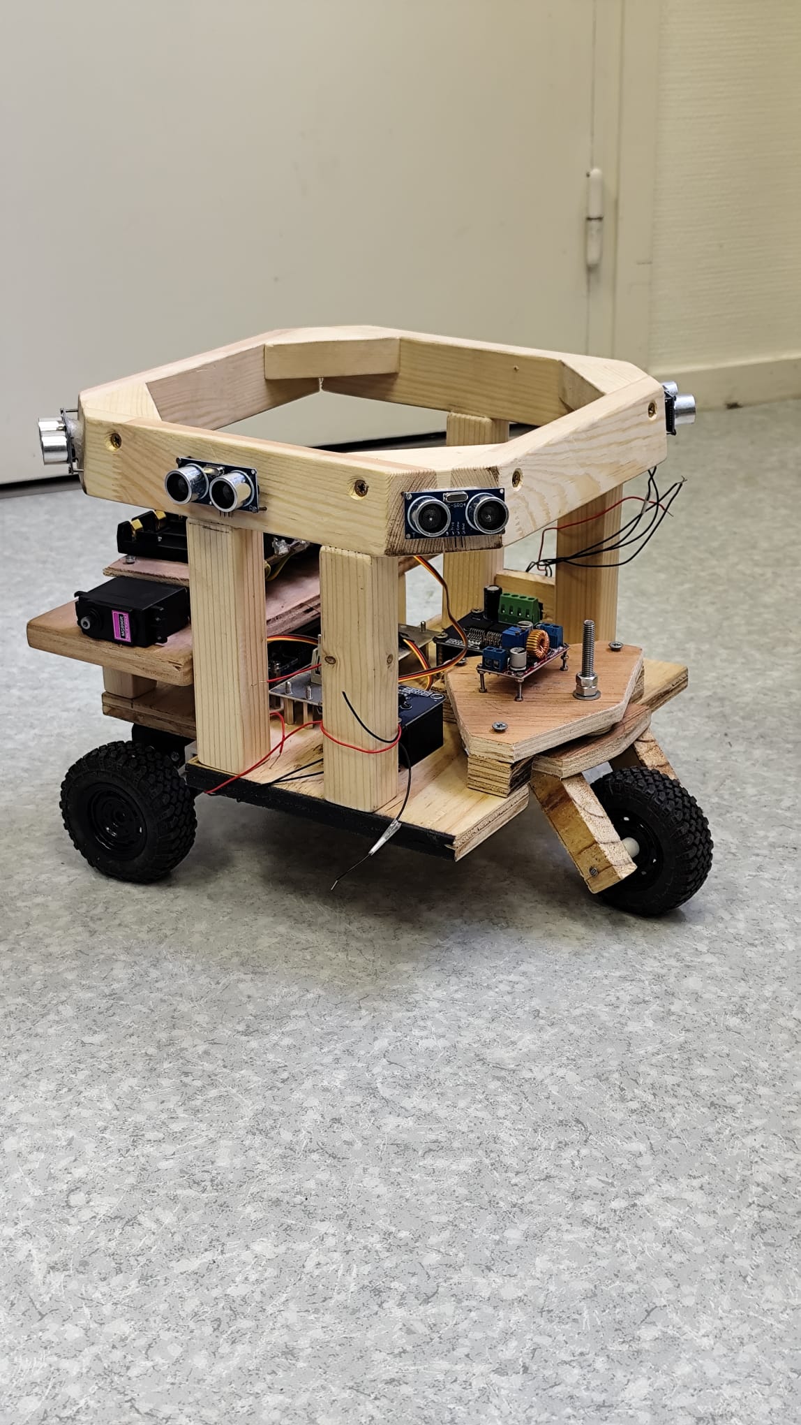 robot real