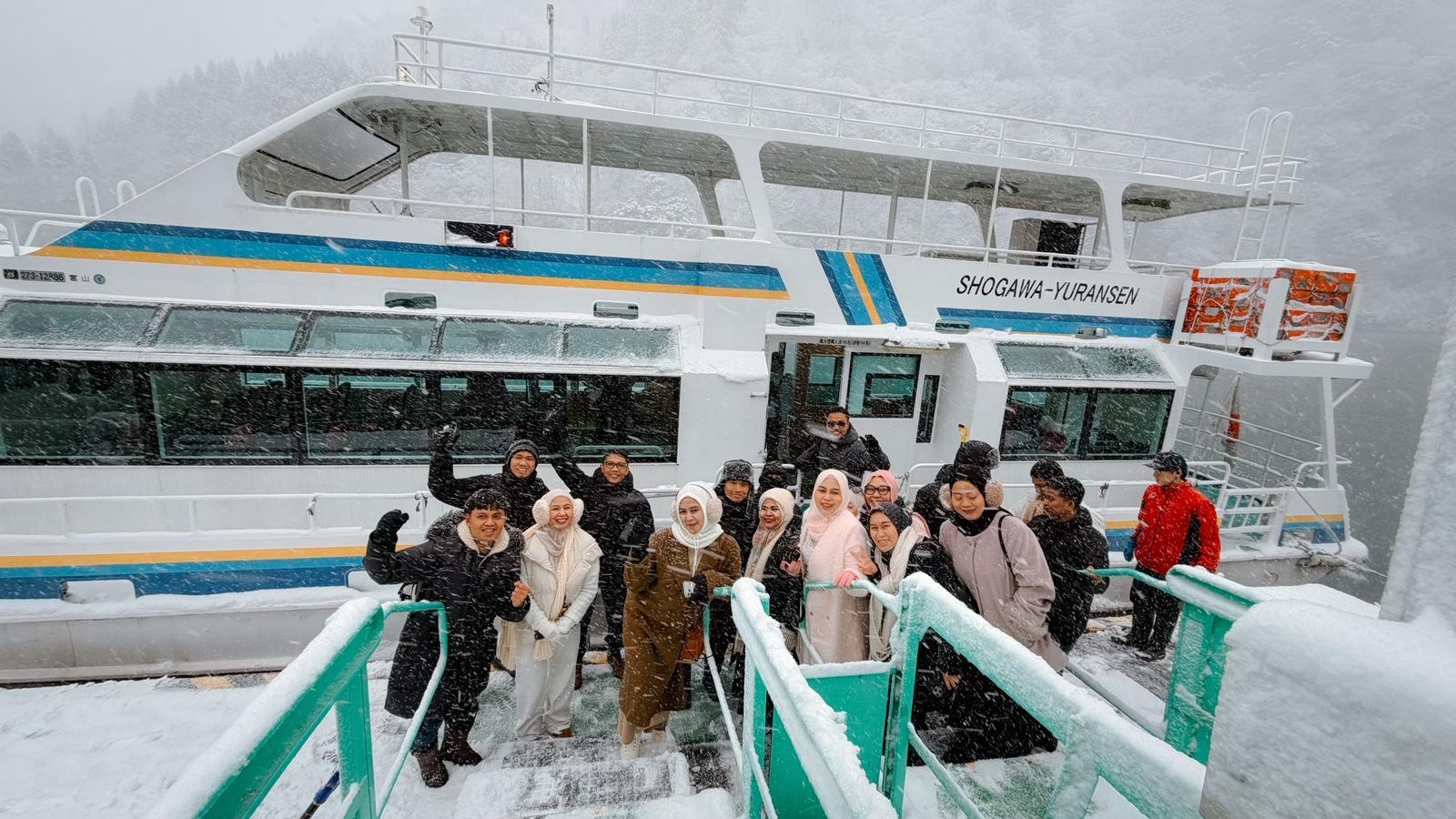 Shogawa Cruise