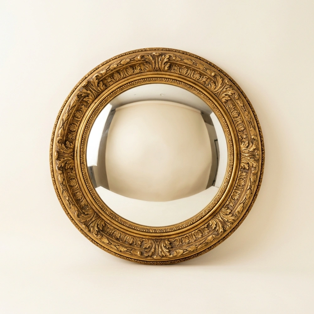 Convex bullseye mirror
