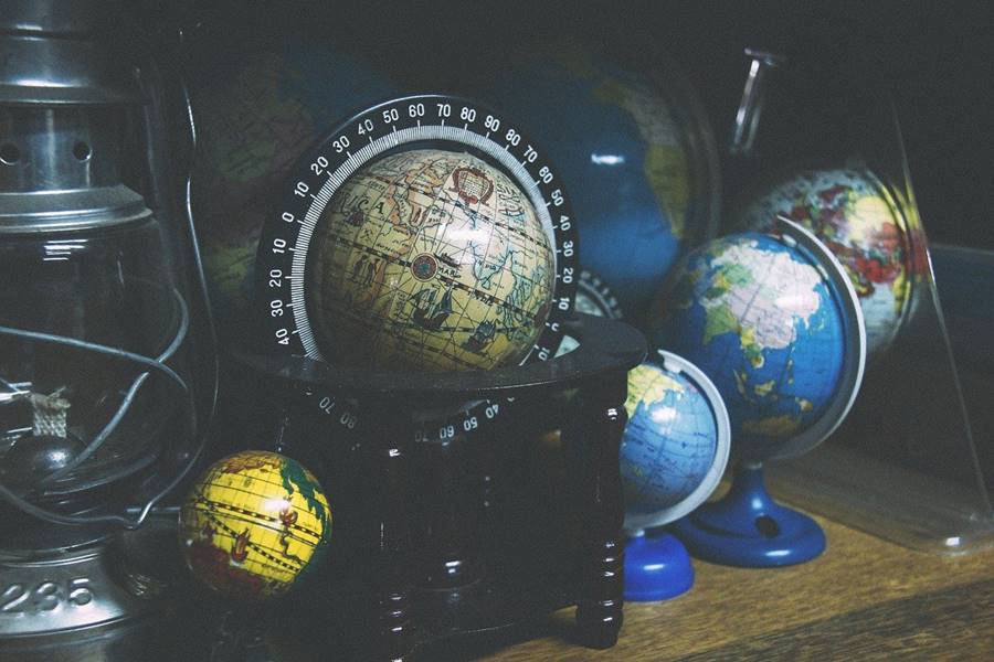 Featured image of post Website Localization: 6 Common Pitfalls and How to Steer Clear of Them