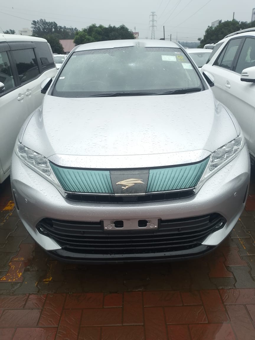 Toyota Harrier 2017