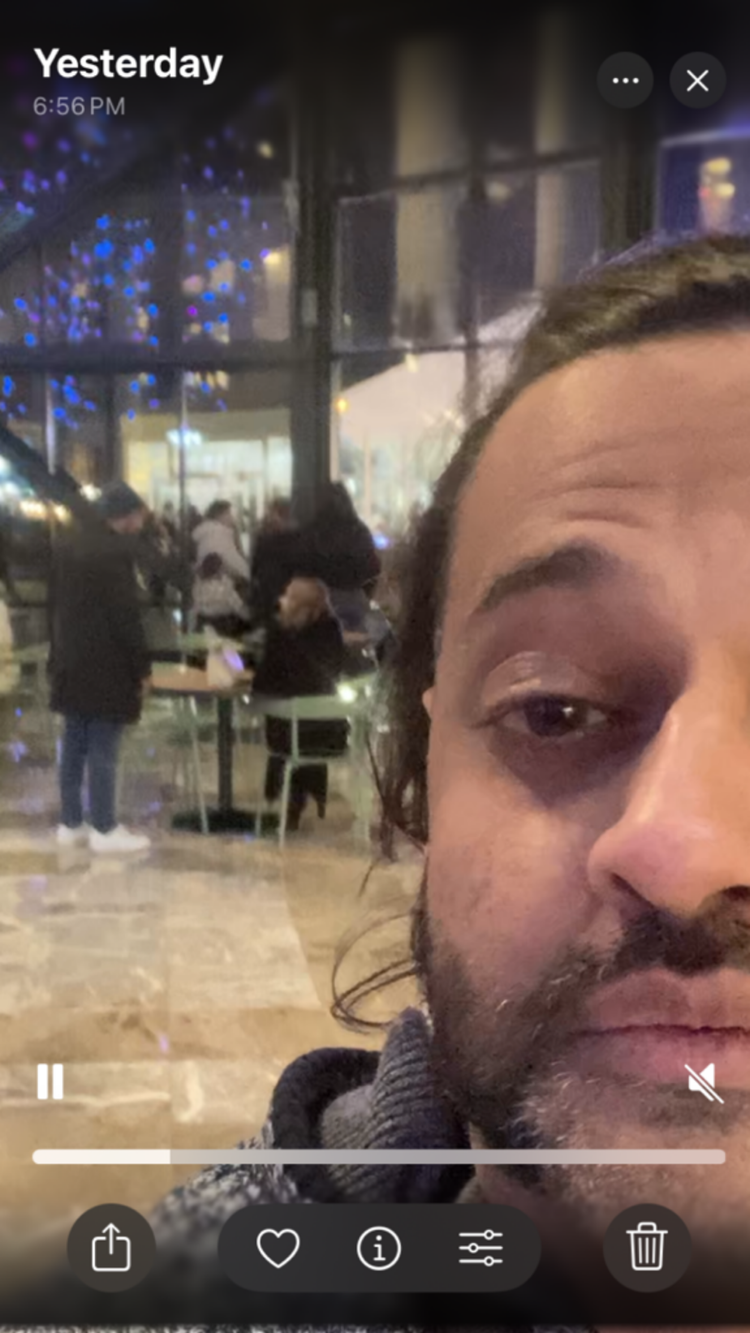 NYC Wingman in action - dating coach helping men of color with pickup and seduction