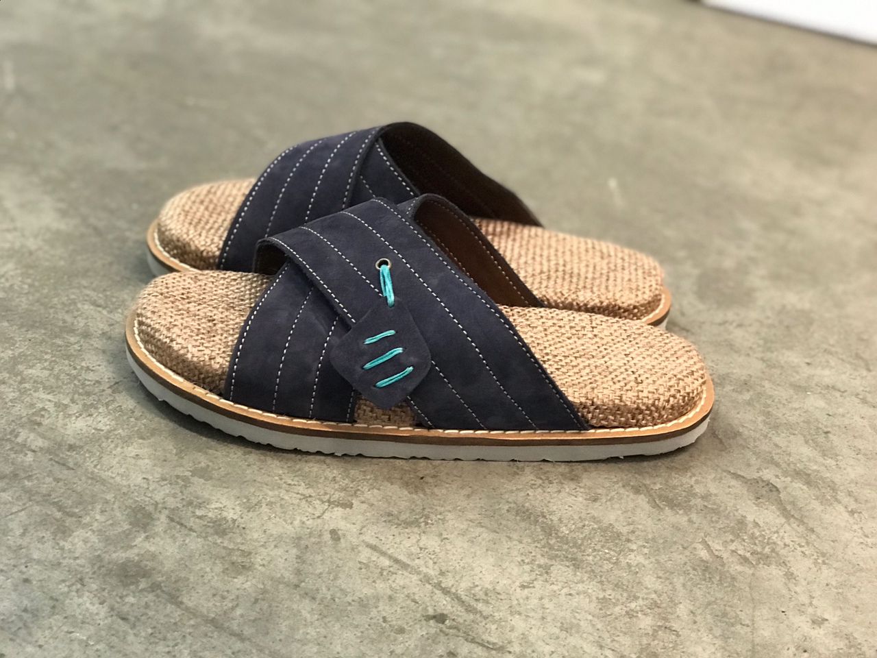 4 Line Treads Cross