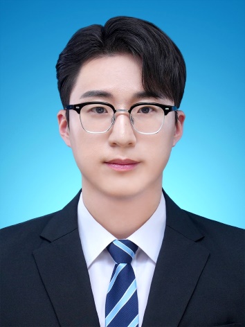 김동희