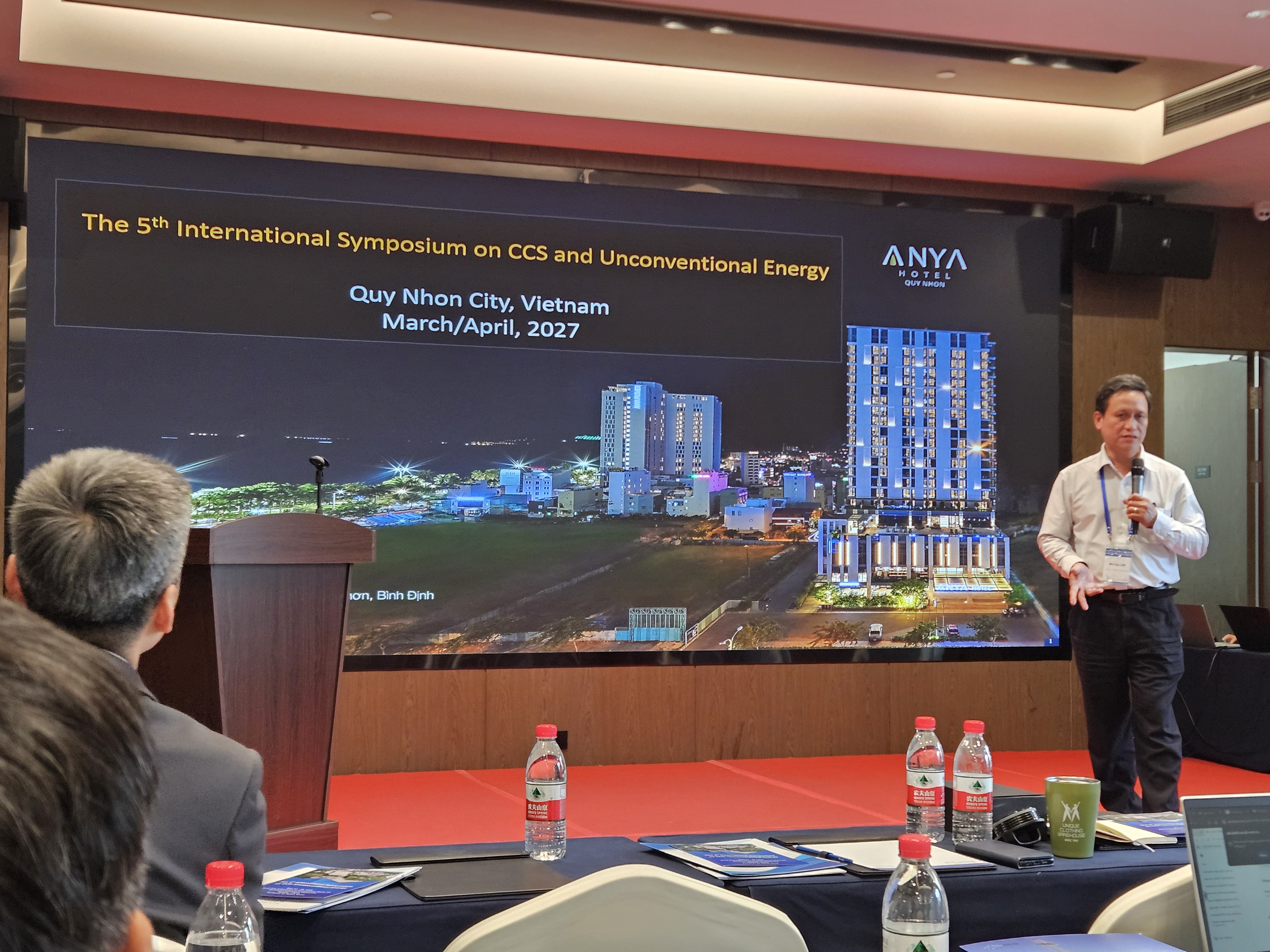Prof. Mai Cao Lan announcing IsCUE 2027 in Vietnam