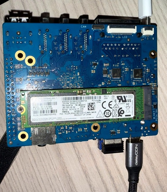 Samsung PM981a NVMe