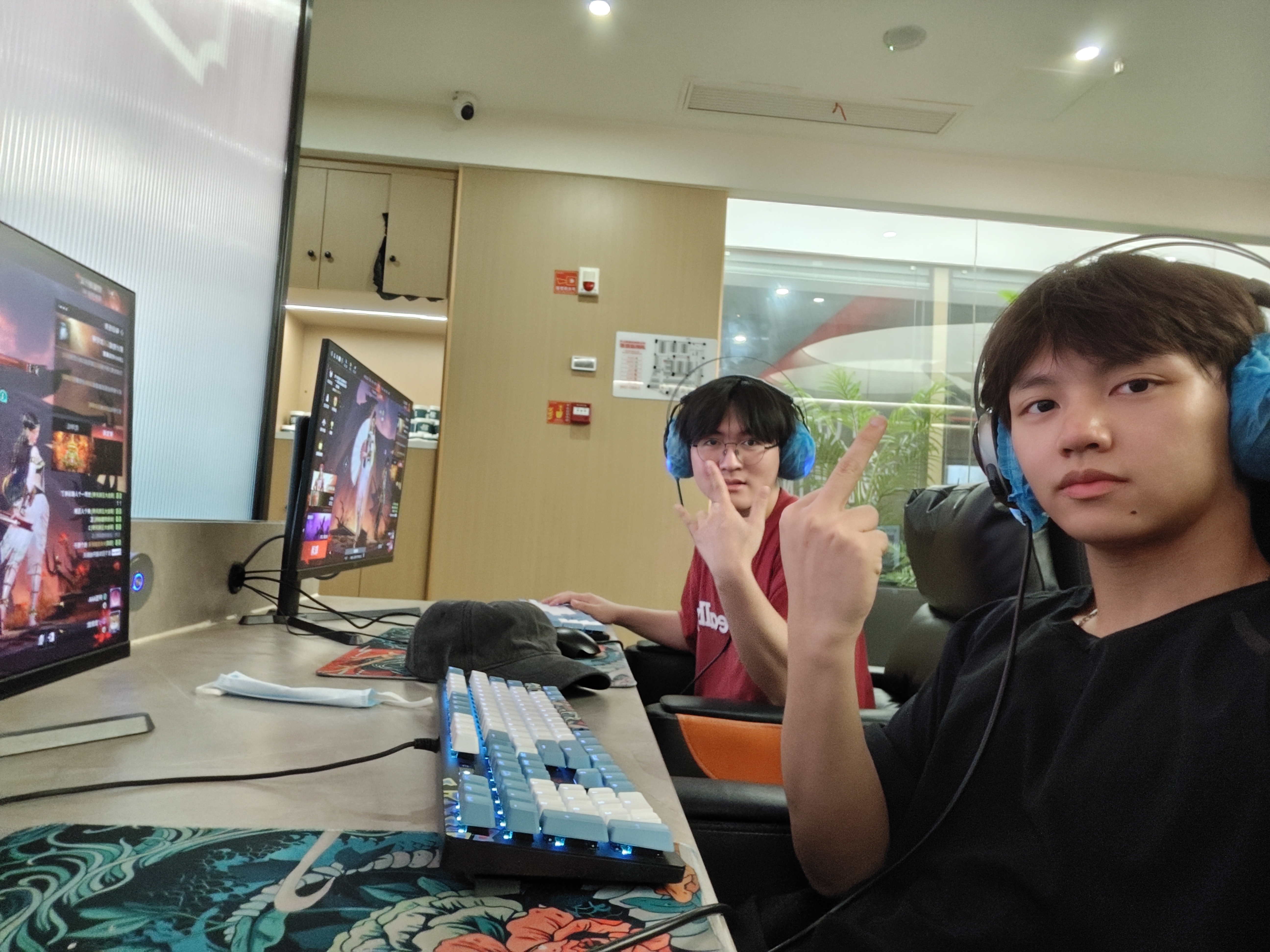 MVIMG_20250520_230428