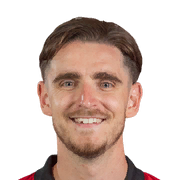 Tom Bayliss