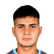 Roberto León