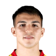 Enzo Uribe